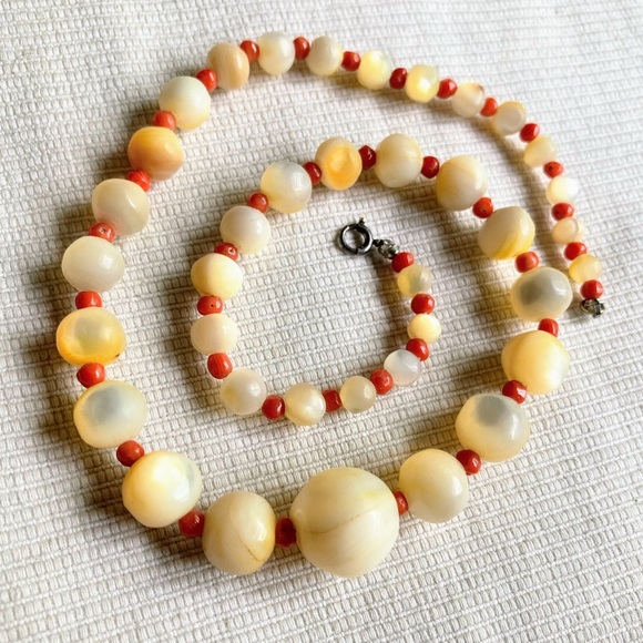 Antique Jewelry - Antique Art Deco Mother of Pearl Coral Beads Graduated Necklace Sterling Silver